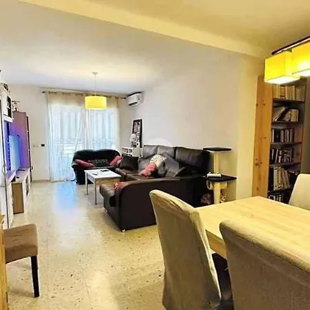 Centro, Cerca Del Mar. אסטפונה